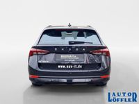 Gebraucht Skoda Octavia Clever 150 PS (110 kW) 2022 Schwarzmagic perleffekt (metallic) Kombi