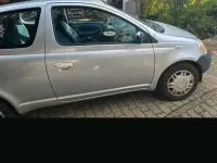 Gebraucht Toyota Yaris 68 PS (50 kW) 2002 Silber Kleinwagen