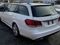 Gebraucht Mercedes E300 Edition 231 PS (169 kW) 2015 Weiß Kombi