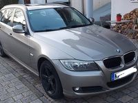 Gebraucht BMW 320 170 PS (125 kW) 2012 Gold Kombi