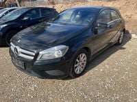 Gebraucht Mercedes A180 109 PS (80 kW) 2015 Schwarz Limousine