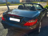 Second-hand Mercedes SLK200 184 CP (135 kW) 2013 Negru Cabrio