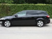 Gebraucht Ford Mondeo Champions Edition 140 PS (102 kW) 2012 Schwarz Kombi