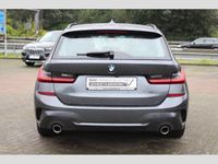 gebraucht BMW 330e Touring M Sport Nav HiFi ACC Leder LED SHZ