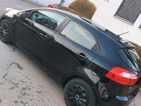Gebraucht Kia Rio 109 PS (80 kW) 2015 Schwarz Limousine