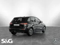Gebraucht Mercedes B180 Progressive 136 PS (100 kW) 2026 Unilack nachtschwarz Van / Kleinbus