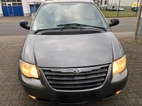 Gebraucht Chrysler Grand Voyager 150 PS (110 kW) 2007 Grau Van / Kleinbus
