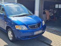Second-hand Mazda MPV 163 CP (119 kW) 2000 Albastru Monovolum