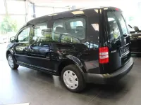 Gebraucht VW Caddy Maxi 105 PS (77 kW) 2015 Schwarz Van / Kleinbus