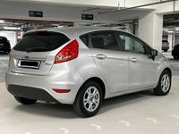Gebraucht Ford Fiesta Titanium 97 PS (71 kW) 2009 Silber Kleinwagen