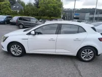 Gebraucht Renault Mégane Intens 132 PS (97 kW) 2018 Weiß Limousine