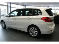 Gebraucht BMW 218 Advantage 150 PS (110 kW) 2020 Weiß Kombi
