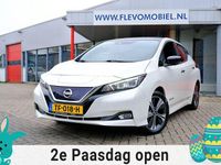 Gebraucht Nissan Leaf Tekna 110 kW (150 PS) 2018 Weiß Kleinwagen