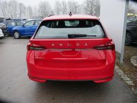 Neu Skoda Octavia Selection 150 PS (110 kW) 2025 Velvetrot metallic Kombi