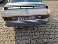Gebraucht Mercedes 190 Sportline 109 PS (80 kW) 1991 Silber Limousine