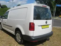 Gebraucht VW Caddy Maxi Trendline 150 PS (110 kW) 2017 Candyweiß Van / Kleinbus