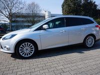 Używany Ford Focus Titanium 150 KM (110 kW) 2011 Srebrny Sedan/Limuzyna