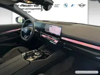 Neu BMW 520 M Sport 197 PS (144 kW) 2026 Oxidgrau ii metallic Limousine