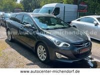 Gebraucht Hyundai i40 Edition 135 PS (99 kW) 2013 Grau Kombi