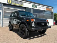 Gebraucht Lada niva 83 PS (61 kW) 2021 Schwarz SUV