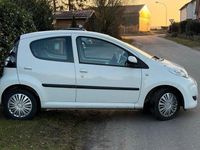 Gebraucht Citroën C1 60 PS (44 kW) 2010 Weiß Kleinwagen