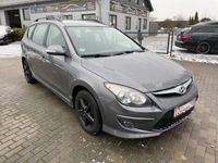 gebraucht Hyundai i30 cw 1.6 Comfort Xenon Klima S-Heft gepflegt