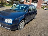 Second-hand VW Golf IV 101 CP (74 kW) 2000 Albastru Break