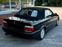 Gebraucht BMW 320 Cabriolet 150 PS (110 kW) 1998 Schwarz Cabrio