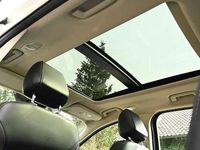 Gebraucht Ford Kuga Individual 179 PS (131 kW) 2016 Weiß SUV