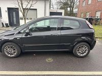 Gebraucht Fiat Punto 77 PS (56 kW) 2011 Kleinwagen