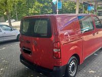 Gebraucht Opel Vivaro 105 PS (77 kW) 2022 Rot Van / Kleinbus