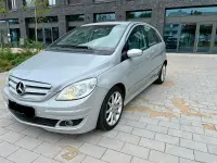 Gebraucht Mercedes B180 136 PS (100 kW) 2006 Silber Van / Kleinbus