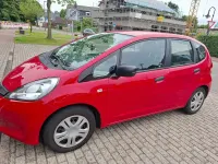 Gebraucht Honda Jazz 90 PS (66 kW) 2011 Rot Kleinwagen