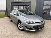 Gebraucht Opel Astra Style 116 PS (85 kW) 2014 Silbersee/perl silber (m2) Kleinwagen