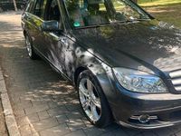 Gebraucht Mercedes C200 184 PS (135 kW) 2010 Grau Kombi