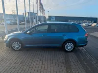 Gebraucht VW Golf VII Trendline 105 PS (77 kW) 2014 Blau Kombi