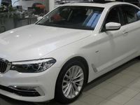 Gebraucht BMW 520 Luxury Line 190 PS (139 kW) 2017 Weiß Limousine