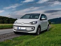 Gebraucht VW up! high up! 68 PS (50 kW) 2015 Weiß Kleinwagen