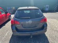 Gebraucht Opel Astra Design Edition 110 PS (80 kW) 2011 Grau Kombi