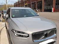 Gebraucht Volvo XC90 Plus 235 PS (172 kW) 2024 Silber SUV