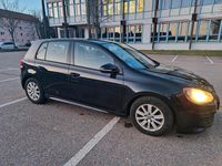 Gebraucht VW Golf VI 105 PS (77 kW) 2012 Schwarz Kleinwagen