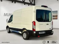Gebraucht Ford Transit Trend 131 PS (96 kW) 2022 Frostweiß Van