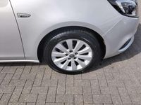 Gebraucht Opel Zafira Edition 140 PS (102 kW) 2017 Argon silber/ice silver (m2) Van / Kleinbus