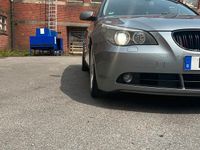 Gebraucht BMW 525 215 PS (158 kW) 2005 Grau Kombi