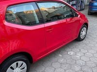 Gebraucht VW up! move up! 75 PS (55 kW) 2018 Rot Kleinwagen