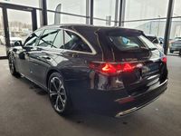 Gebraucht Mercedes E300 Advanced 313 PS (230 kW) 2024 Grau Limousine