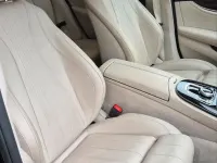 Gebraucht Mercedes E220 AMG 194 PS (142 kW) 2018 Schwarz Kombi