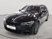 Gebraucht BMW 320 M Sport 190 PS (139 kW) 2022 Saphirschwarz metallic Kombi