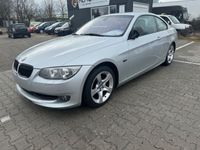 gebraucht BMW 320 i Coupe *LCI*Automatik*8-Fach-Bereift*