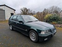 Gebraucht BMW 316 102 PS (75 kW) 1998 Grün Kombi